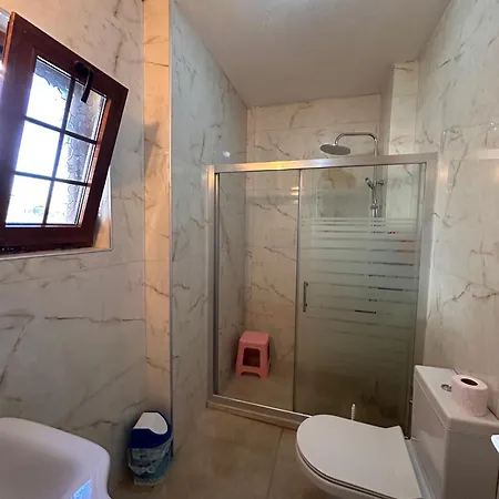 Alaçatı Stone House Fun - With Private Pool Çeşme