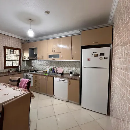 Villa Alaçatı Stone House Fun - With Private Pool Çeşme