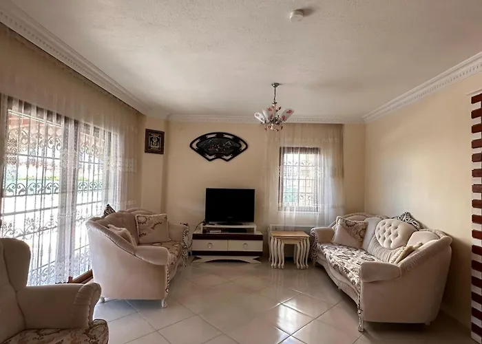 Alaçatı Stone House Fun - With Private Pool Çeşme