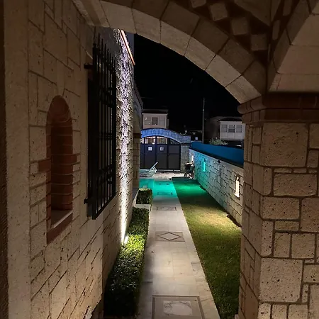 Alacati Stone House Fun - With Private Pool *