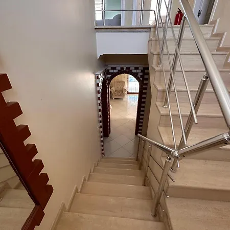 Alacati Stone House Fun - With Private Pool Βίλα
