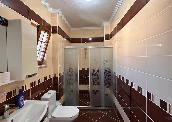 Alacati Stone House Fun - With Private Pool فيلة *